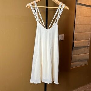 Tobi Cream Mini Dress with Crocheted Straps & Trim Size Medium NEW!